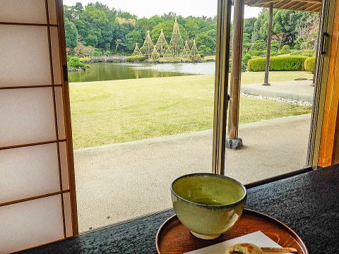 ���ے��̒撃�T�[�r�X